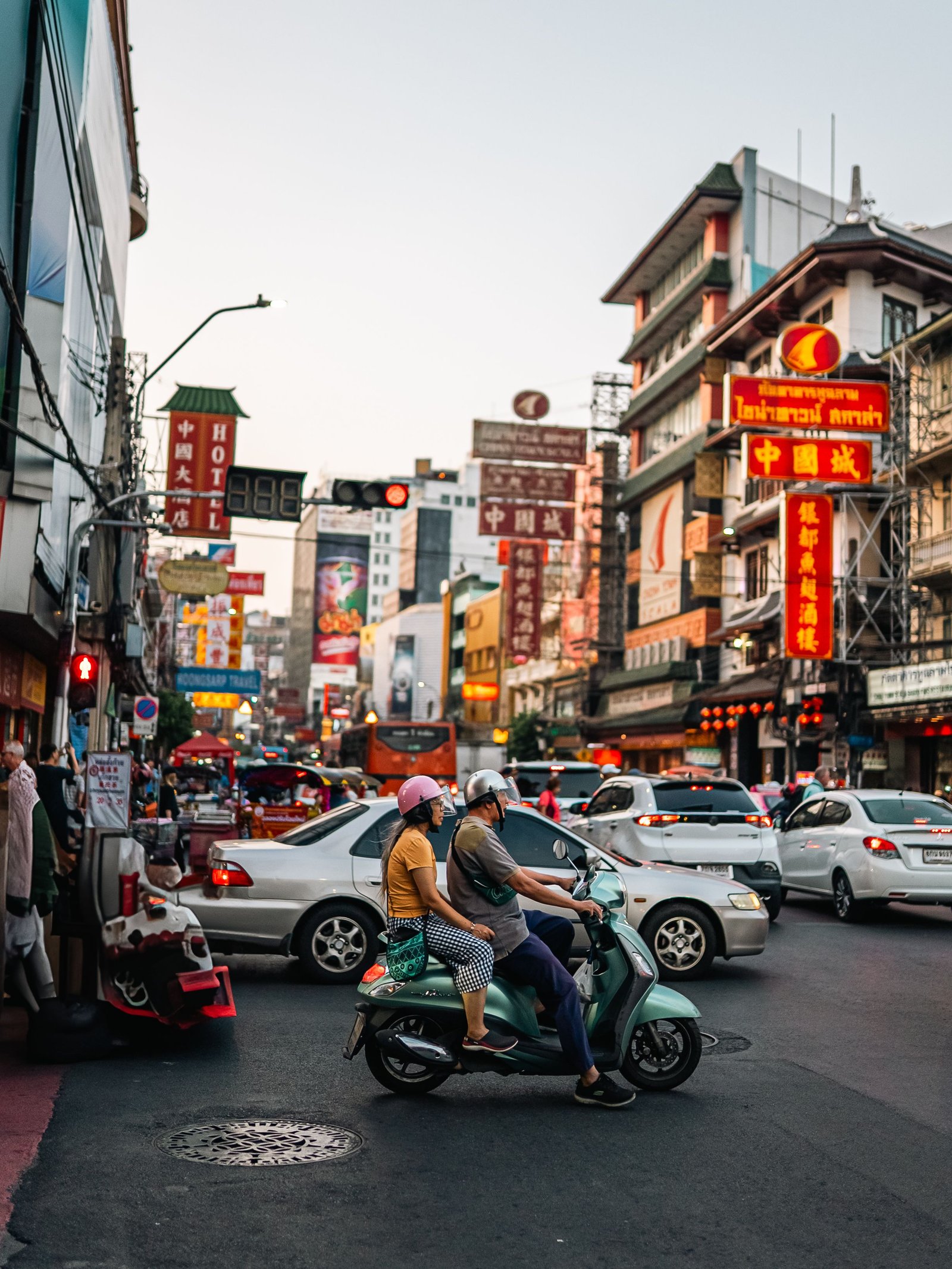 The Perfect First‑Timer Route: Bangkok → Chiang Mai → Phuket/Krabi
